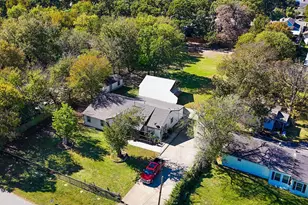 249 N Acres Dr, Dallas, TX 75217 - Photo 6