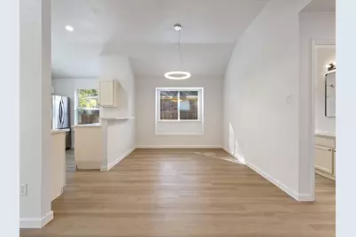 612 Desoto Drive, DeSoto, TX 75115 - Photo 8