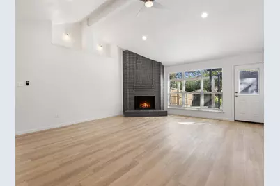 612 Desoto Drive, DeSoto, TX 75115 - Photo 4