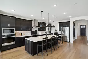 736 Auburn Ave, Midlothian, TX 76065 - Photo 2