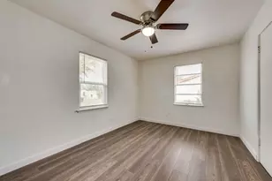 3864 Castle Hills Dr, Dallas, TX 75241 - Photo 8