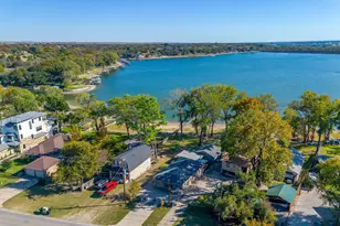 1231 E Lake Dr, Weatherford, TX 76087 - Photo 26