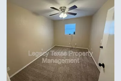 101 Donna Street, Alvarado, TX 76009 - Photo 8