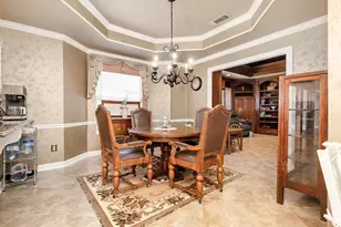 2106 Shari Ln, Garland, TX 75043 - Photo 8