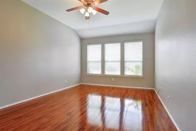 15529 Landing Creek Lane, Fort Worth, TX 76262 - Photo 14