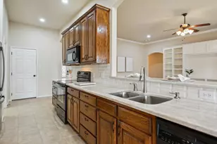 613 W Sheila Cir, Joshua, TX 76058 - Photo 14
