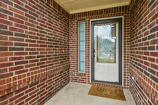 613 W Sheila Cir, Joshua, TX 76058 - Photo 4