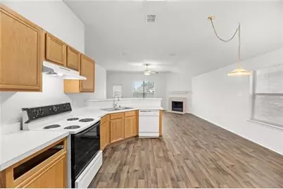 10912 Fawn Valley Drive, Fort Worth, TX 76140 - Photo 8