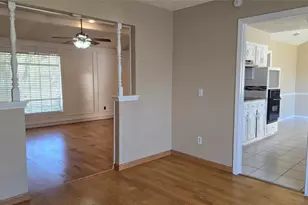 2318 Glen Forest Ln, Plano, TX 75023 - Photo 6