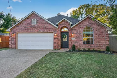 233 Adolphus Avenue, Lake Dallas, TX 75065 - Photo 1