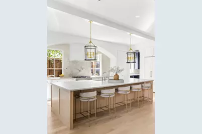 9826 Mixon Drive, Dallas, TX 75220 - Photo 10