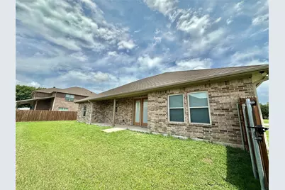 318 E 4th Street, Lindsay, TX 76250 - Photo 34