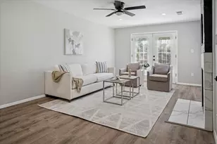 2717 El Tivoli Dr, Dallas, TX 75211 - Photo 14