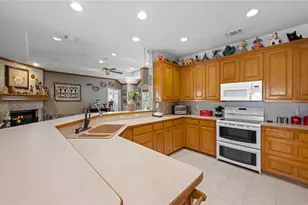 240 Paradise Canyon Cir, Paradise, TX 76073 - Photo 8