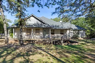 240 Paradise Canyon Cir, Paradise, TX 76073 - Photo 2