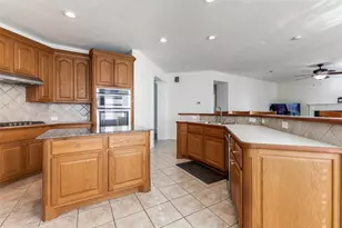 4502 Amanda Ct, Rowlett, TX 75088 - Photo 10