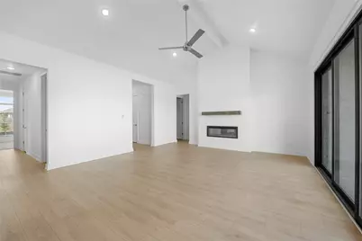 305 Boots Court, Lorena, TX 76655 - Photo 10
