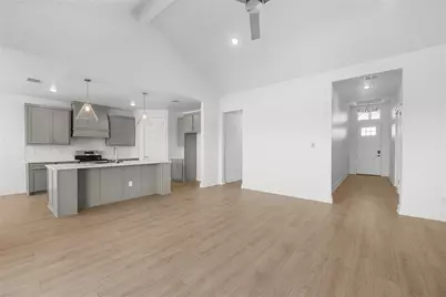 305 Boots Court, Lorena, TX 76655 - Photo 6