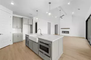 305 Boots Ct, Lorena, TX 76655 - Photo 8