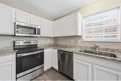 1346 Overlook Drive, Lewisville, TX 75067 - Photo 14