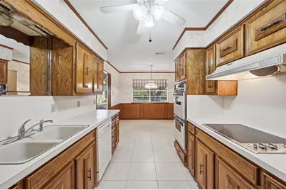 904 Shelley Drive, Arlington, TX 76012 - Photo 12