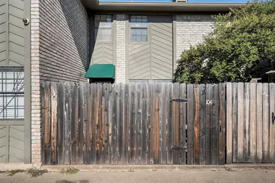 1915 S 10th Street #104A, Waco, TX 76706 - Photo 22