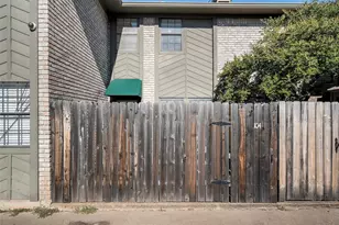 1915 S 10th St, Waco, TX 76706 - Photo 22