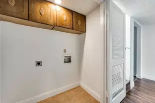 3001 Helmet Ct, Irving, TX 75060 - Photo 10