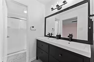 9801 Royal Ln, Dallas, TX 75231 - Photo 10