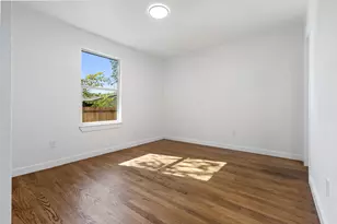 3920 Vanette Ln, Dallas, TX 75216 - Photo 24