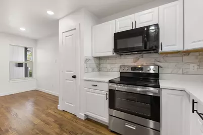 3920 Vanette Lane, Dallas, TX 75216 - Photo 10