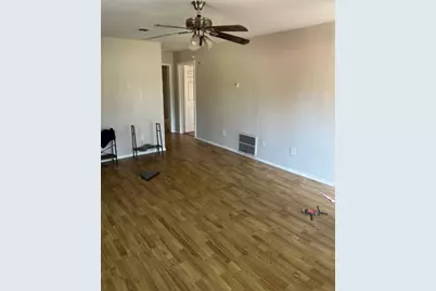 307 S Jernigan Street, Bells, TX 75414 - Photo 6