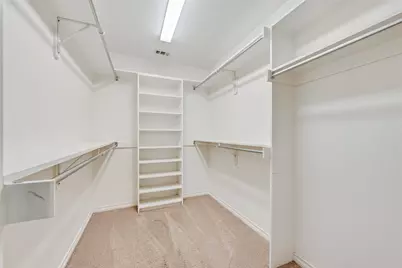 132 Hedgerow Lane, Lewisville, TX 75057 - Photo 16