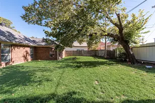 132 Hedgerow Ln, Lewisville, TX 75057 - Photo 24