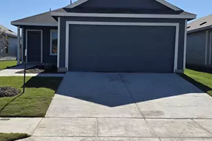 413 Bower Dr, Princeton, TX 75407 - Photo 2