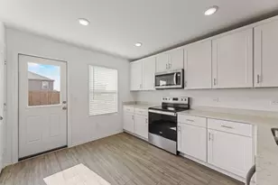 816 Breakwater Dr, Princeton, TX 75407 - Photo 10