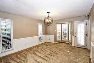 2202 Carriage Estates Rd, Sherman, TX 75092 - Photo 4