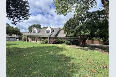 2202 Carriage Estates Road, Sherman, TX 75092 - Photo 2