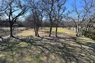 2202 Carriage Estates Rd, Sherman, TX 75092 - Photo 18