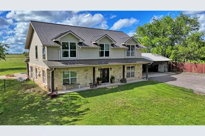 209 E Meadows Street, Saint Jo, TX 76265 - Photo 1