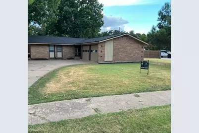 3717 Cranston Court E, Irving, TX 75062 - Photo 1