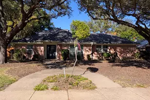 238 Woodcrest Dr, Richardson, TX 75080 - Photo 2