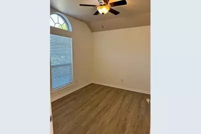 106 Wellington Court, Waxahachie, TX 75165 - Photo 16