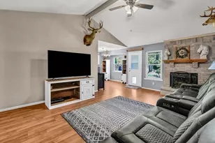 6144 Skylark Ln, Watauga, TX 76148 - Photo 4