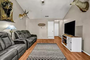 6144 Skylark Ln, Watauga, TX 76148 - Photo 6