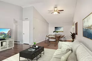 109 Harper Ct, Grand Prairie, TX 75051 - Photo 2