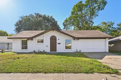 109 Harper Court, Grand Prairie, TX 75051 - Photo 1