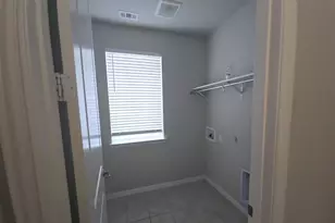 913 E Market St, Northlake, TX 76247 - Photo 16