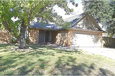 4001 Windy Meadow Court, Arlington, TX 76017 - Photo 2