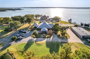 216 Hide A Way Dr, Mabank, TX 75156 - Photo 32